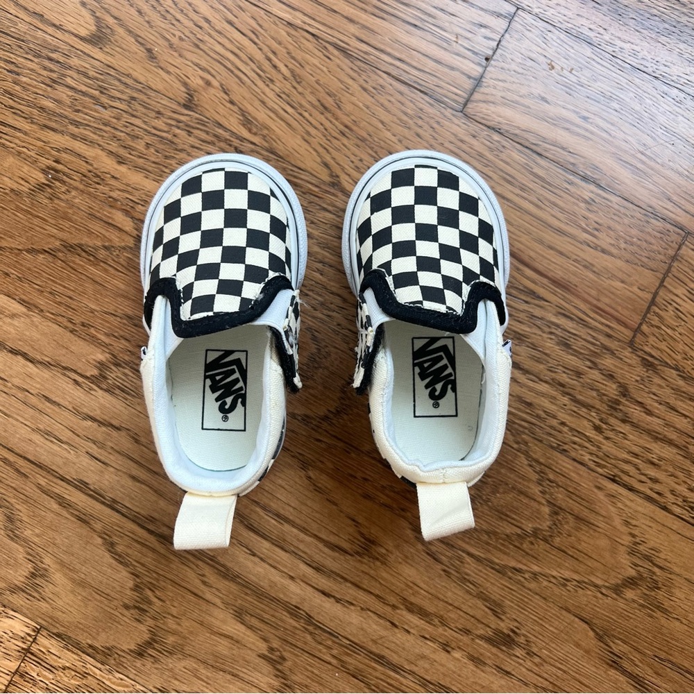 Vans Kids Black and White Checkered Sneakers size 2.5 toddler